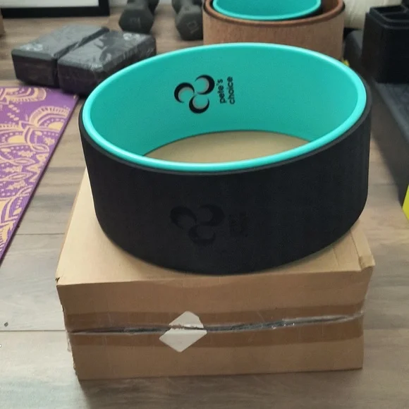 Pete's Choice Yoga Wheel - Thumbnail 3